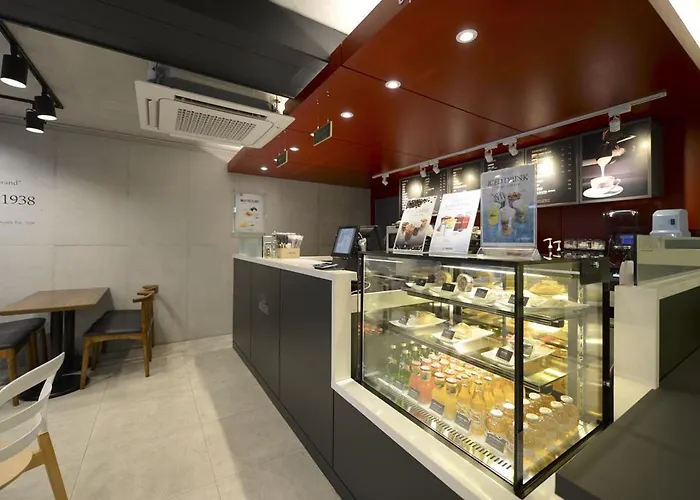 Hotel Creto Myeongdong 3*