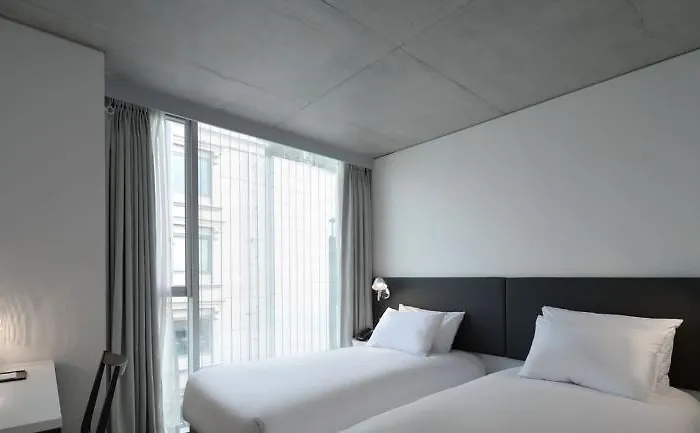 Creto Myeongdong 3*